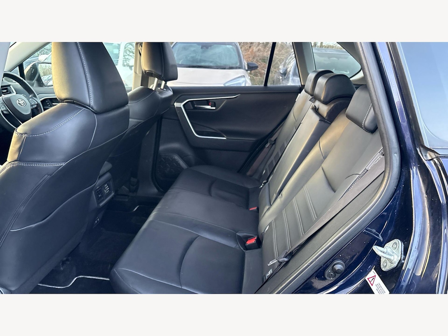Used Toyota RAV4 2019 for sale - 77358445: Photo 15