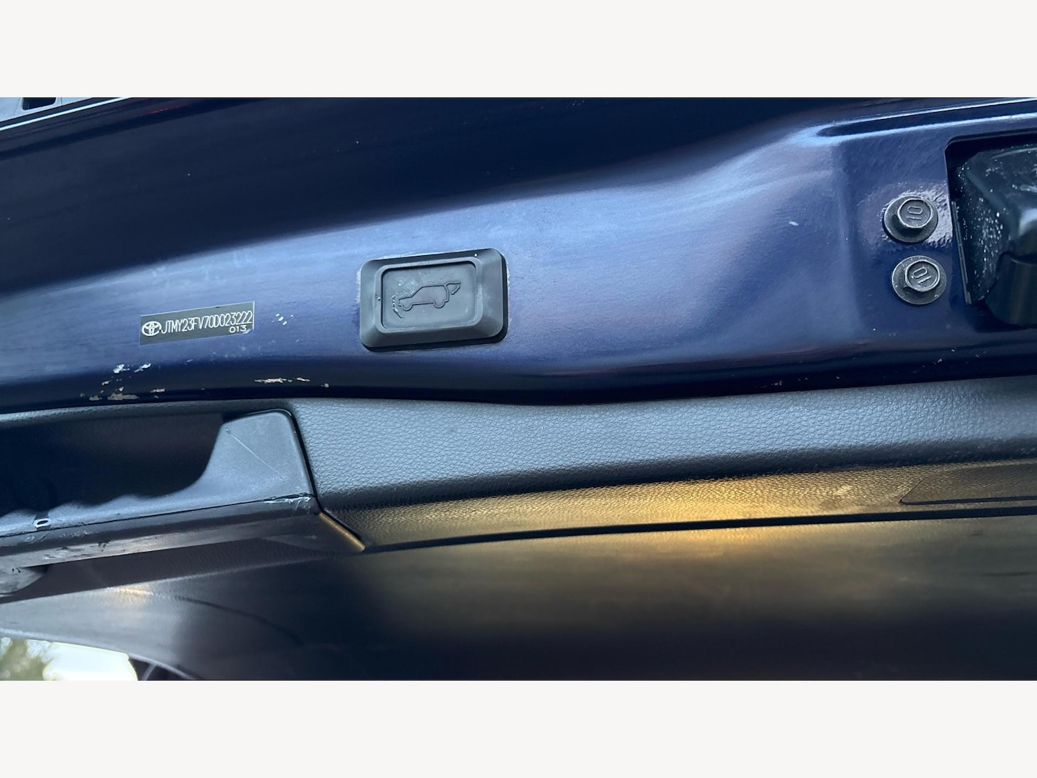 Used Toyota RAV4 2019 for sale - 77358445: Photo 22