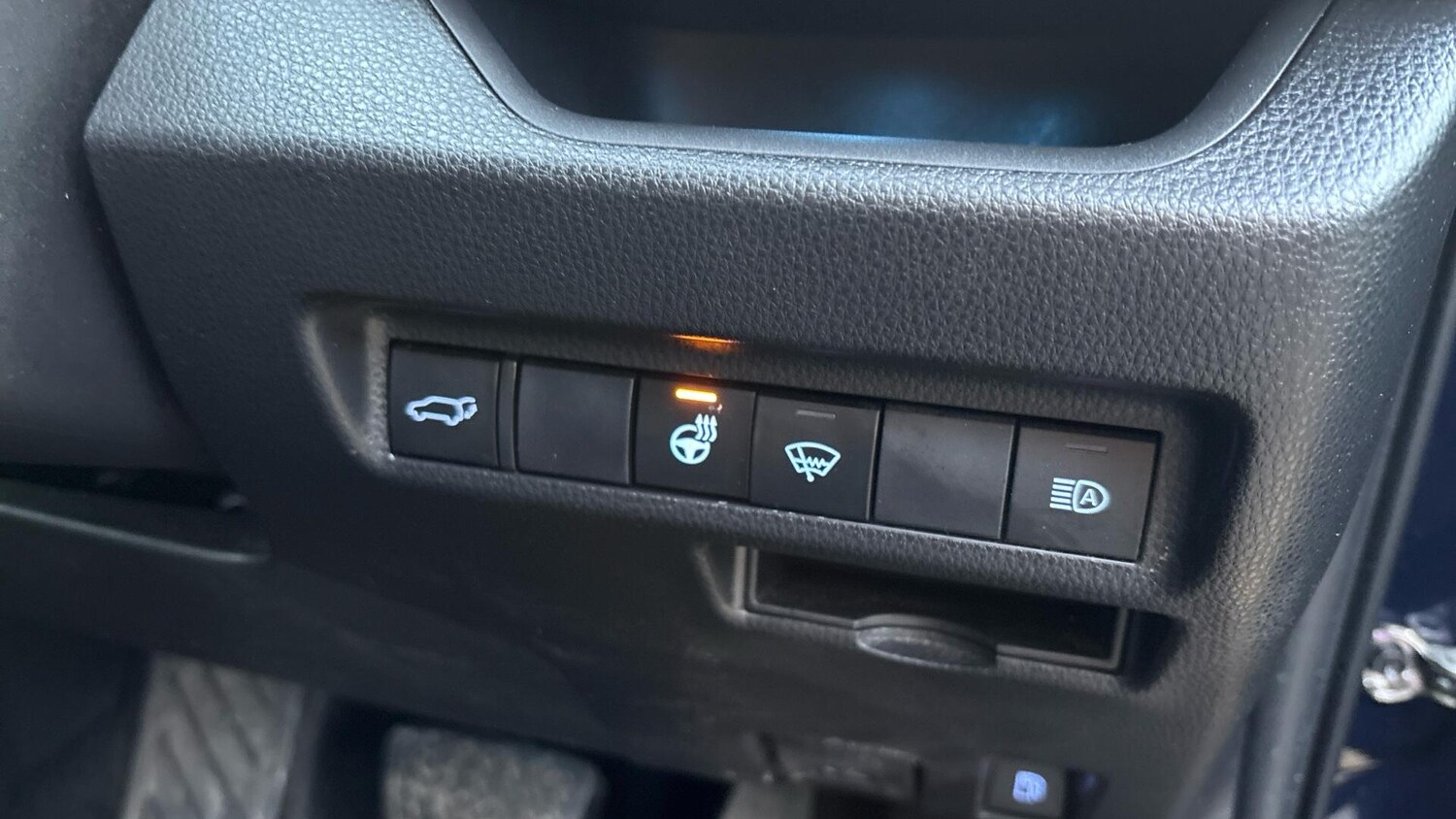 Used Toyota RAV4 2019 for sale - 77358445: Photo 34