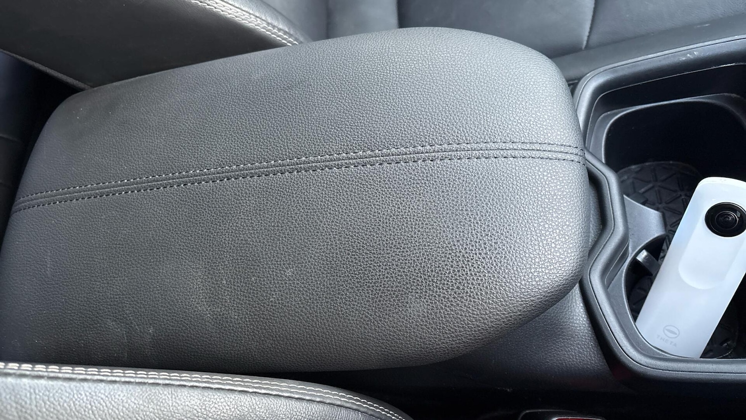 Used Toyota RAV4 2019 for sale - 77358445: Photo 37