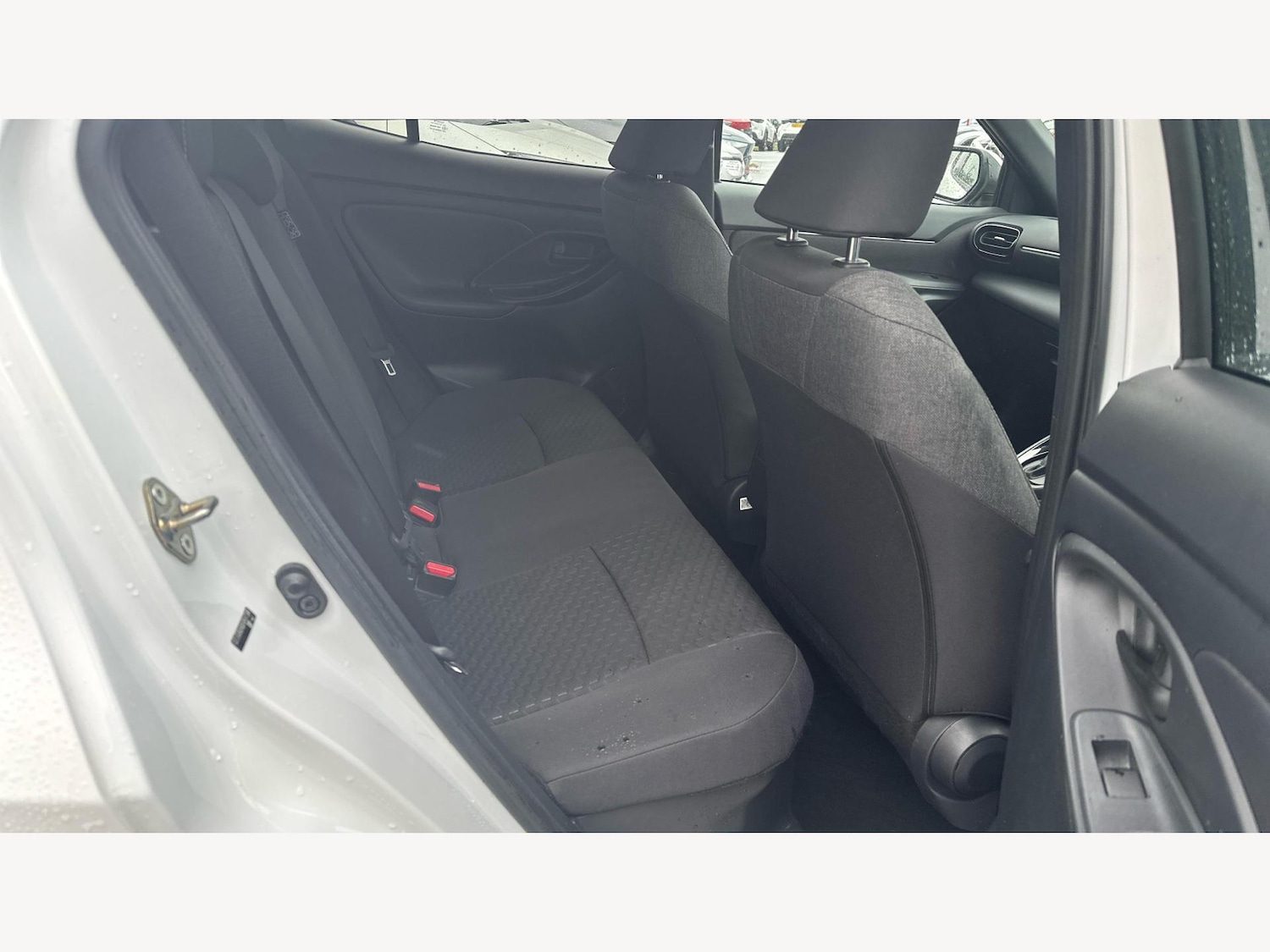 Used Toyota Yaris Cross 2024 for sale - 76166990: Photo 14