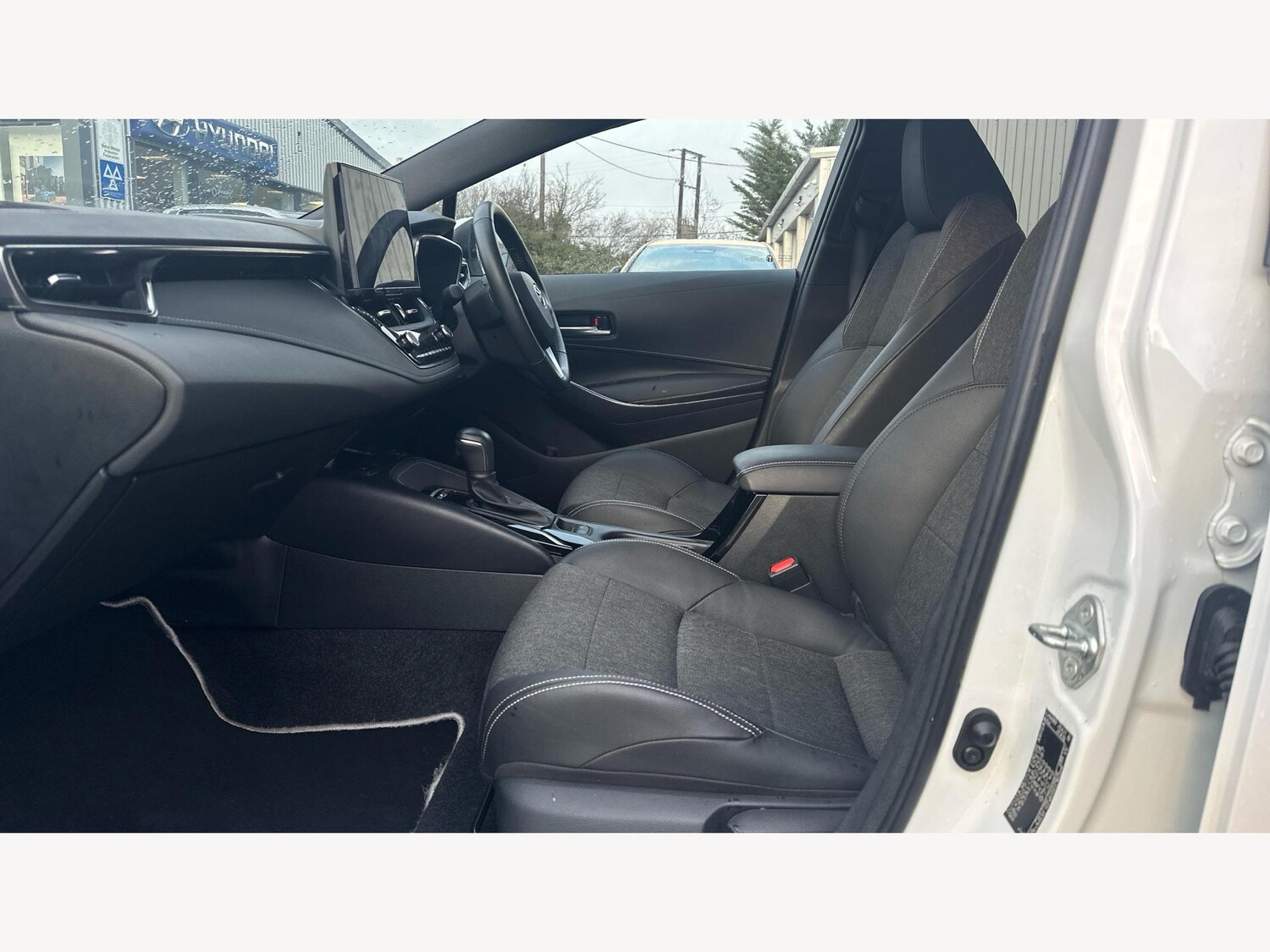 Used Toyota Corolla for sale - 77305576: Photo 12