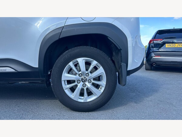 Used Toyota Yaris Cross 2022 for sale - 75377458: Photo 20