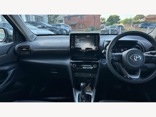 Used Toyota Yaris Cross 2022 for sale - 75377458: Photo 7