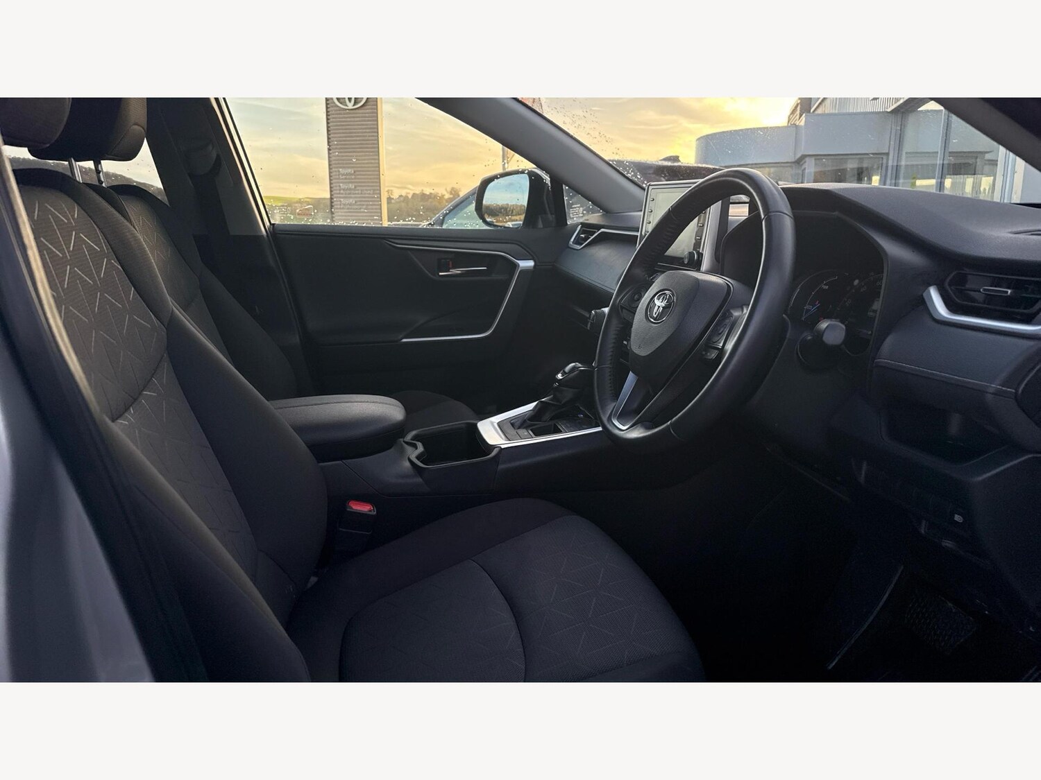 Used Toyota RAV4 2022 for sale - 76976715: Photo 13