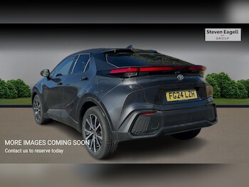 Used Toyota C-HR 2024 for sale - 75732461: Photo