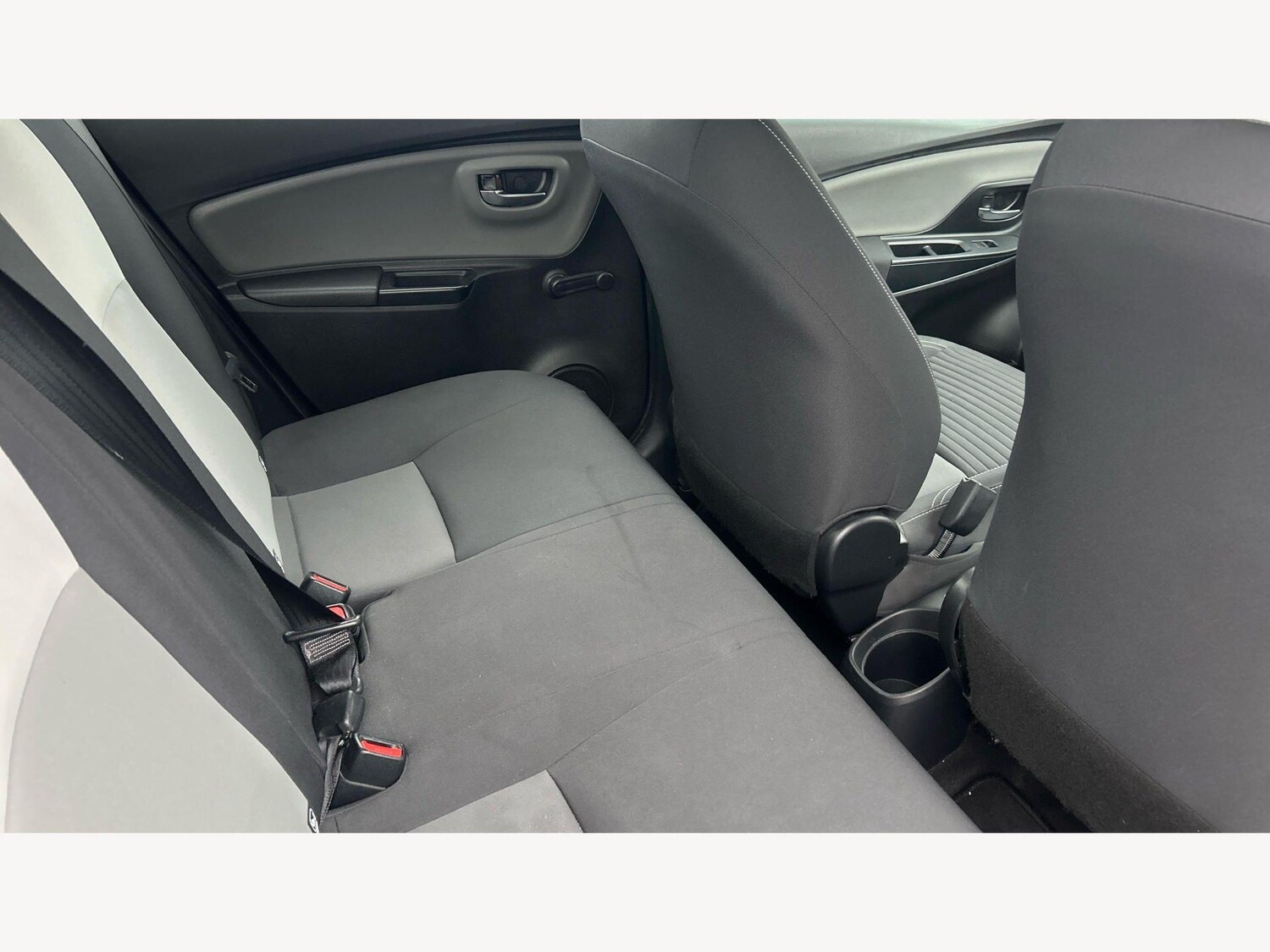 Used Toyota Yaris for sale - 78057628: Photo 15