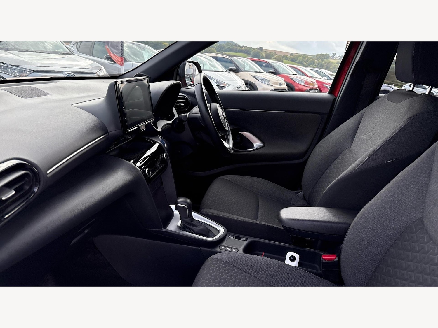 Used Toyota Yaris Cross 2022 for sale - 76059853: Photo 12