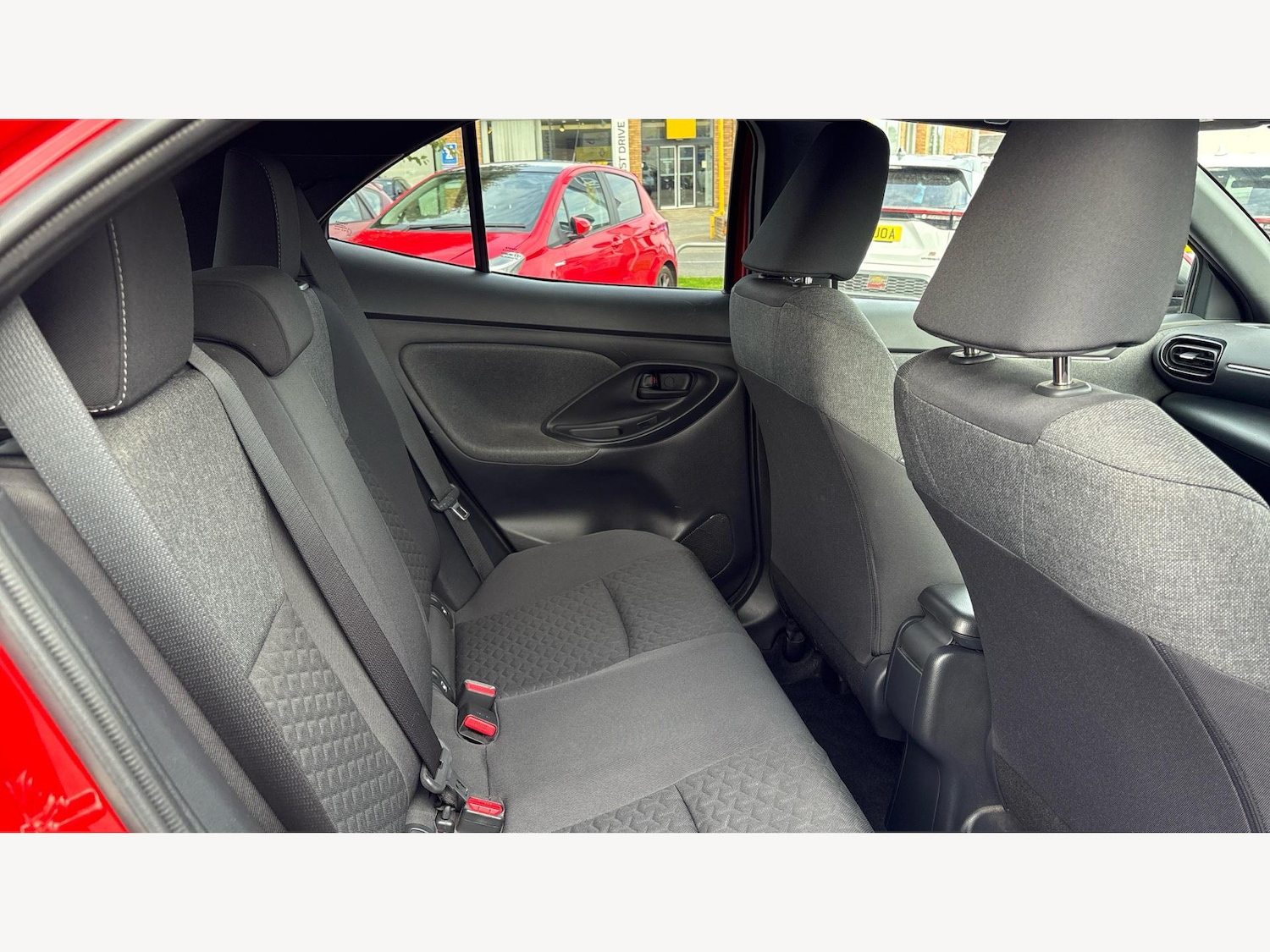 Used Toyota Yaris Cross 2022 for sale - 76059853: Photo 14