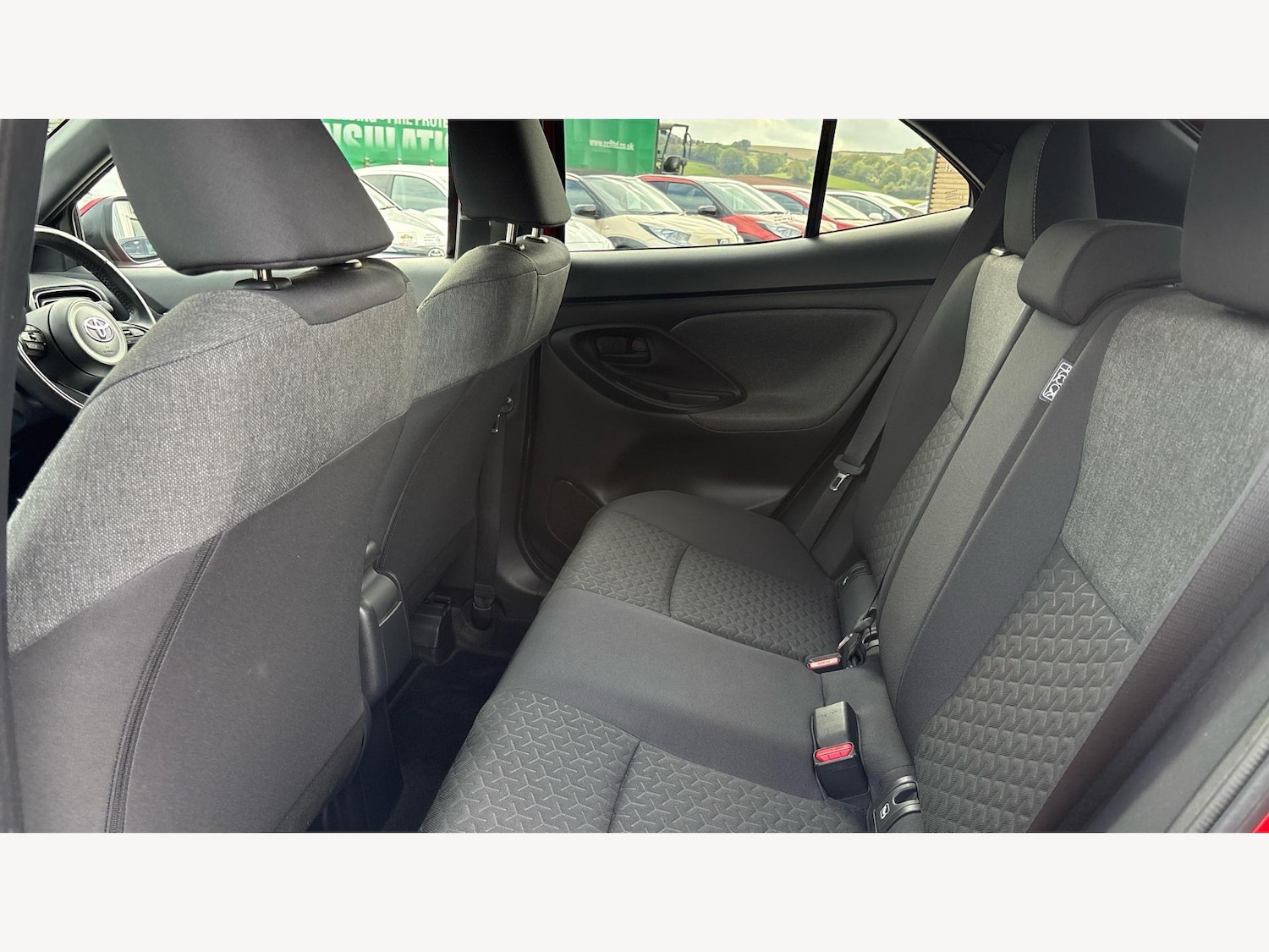 Used Toyota Yaris Cross 2022 for sale - 76059853: Photo 15