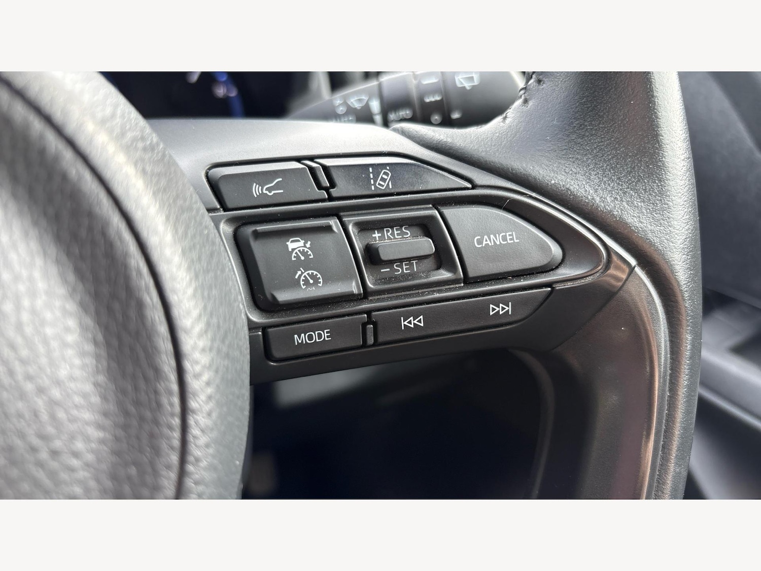 Used Toyota Yaris Cross 2022 for sale - 76059853: Photo 25