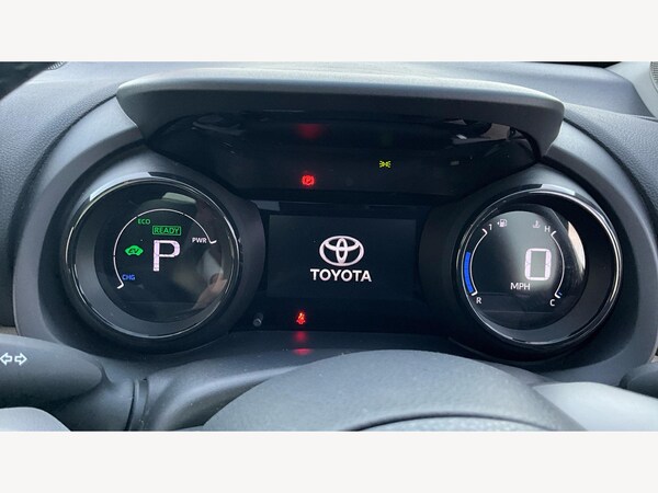 Used Toyota Yaris 2020 for sale - 76215187: Photo 11