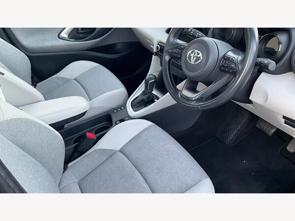 Used Toyota Yaris 2020 for sale - 76215187: Photo 13