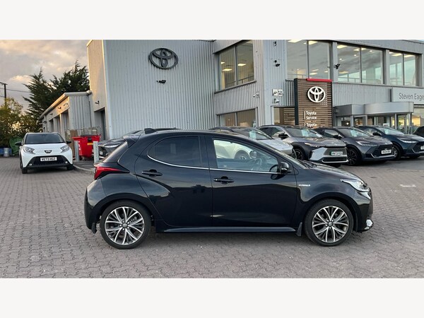 Used Toyota Yaris 2020 for sale - 76215187: Photo 18