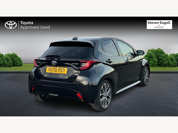 Used Toyota Yaris 2020 for sale - 76215187: Photo 2