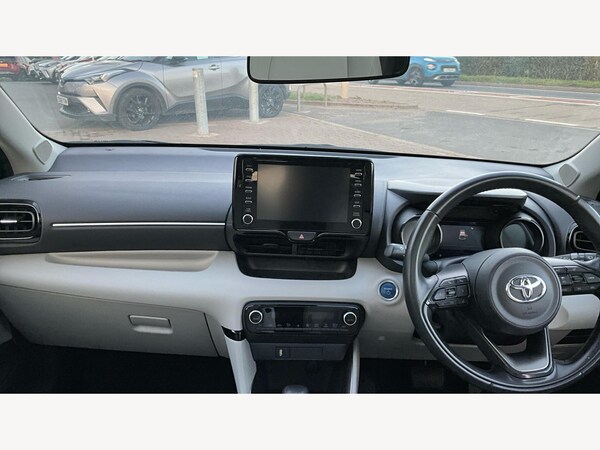 Used Toyota Yaris 2020 for sale - 76215187: Photo 7