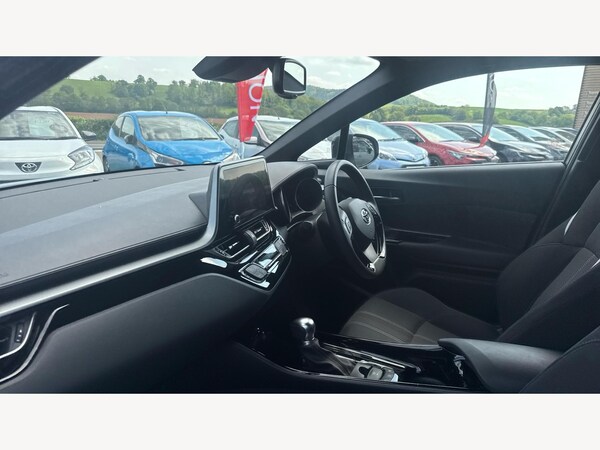 Used Toyota C-HR 2023 for sale - 74751239: Photo 12