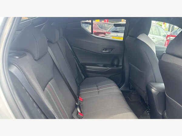 Used Toyota C-HR 2023 for sale - 74751239: Photo 14