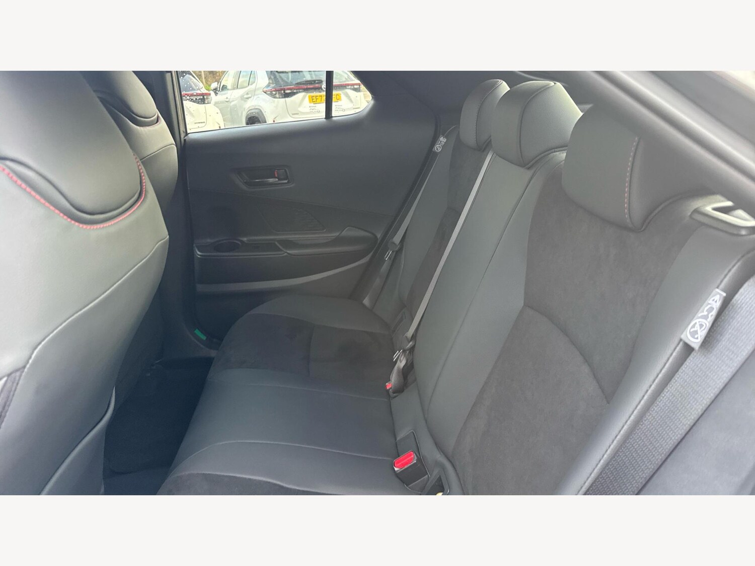 Used Toyota C-HR 2025 for sale - 77439730: Photo 15