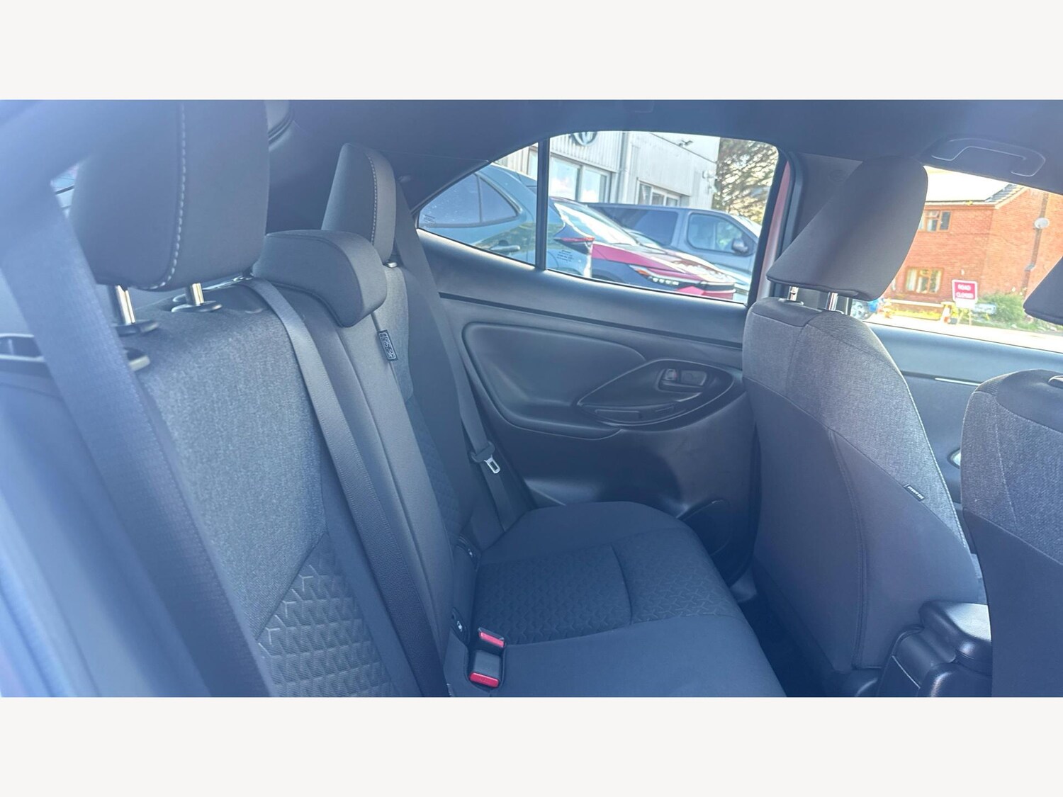 Used Toyota Yaris Cross 2023 for sale - 75719566: Photo 14