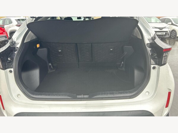 Used Toyota Yaris Cross 2022 for sale - 76199852: Photo 16