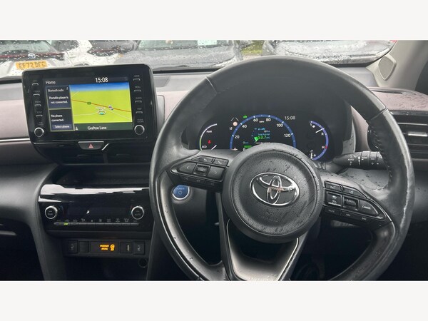 Used Toyota Yaris Cross 2022 for sale - 76199852: Photo 8
