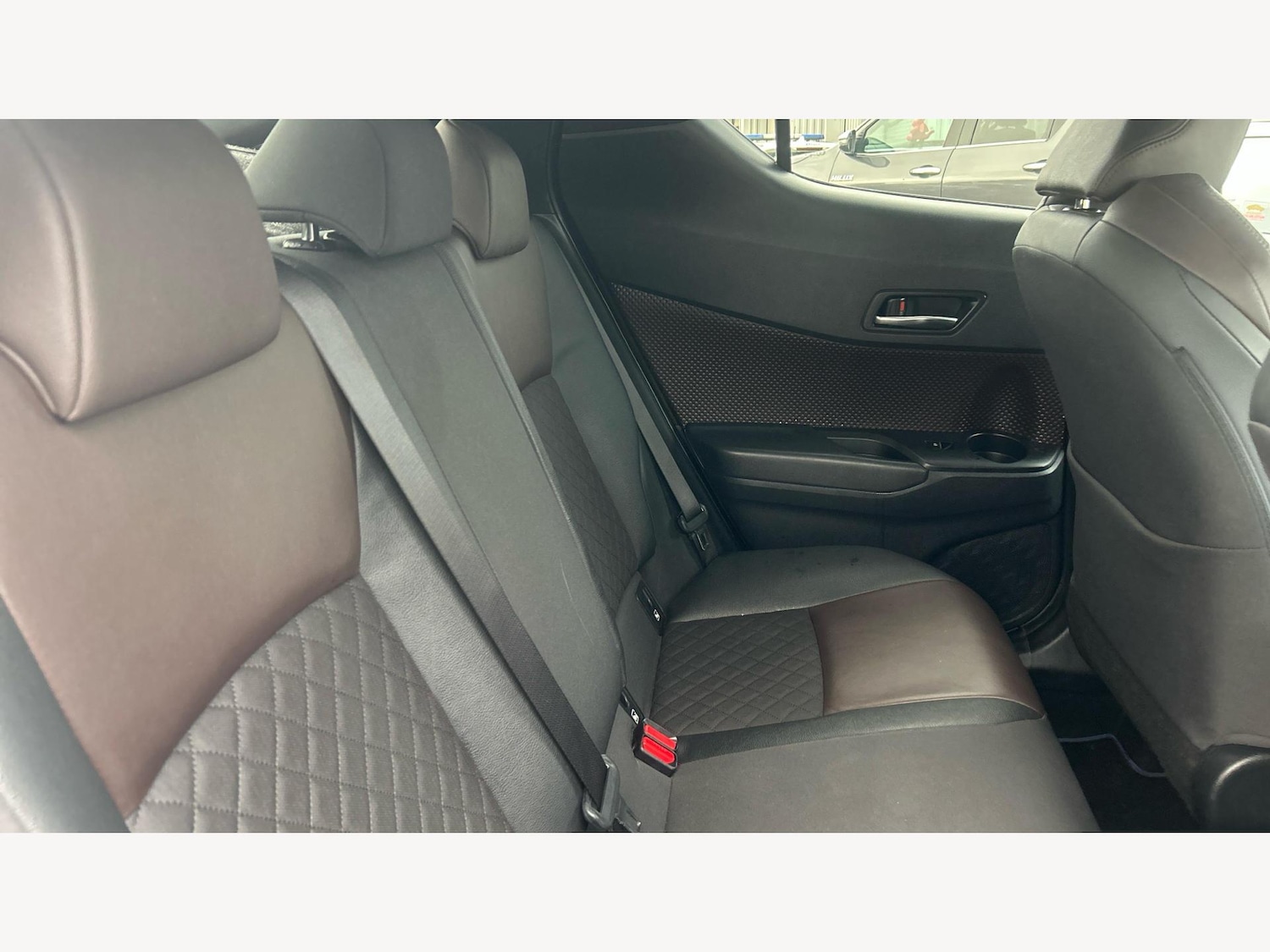 Used Toyota C-HR for sale - 76728297: Photo 14