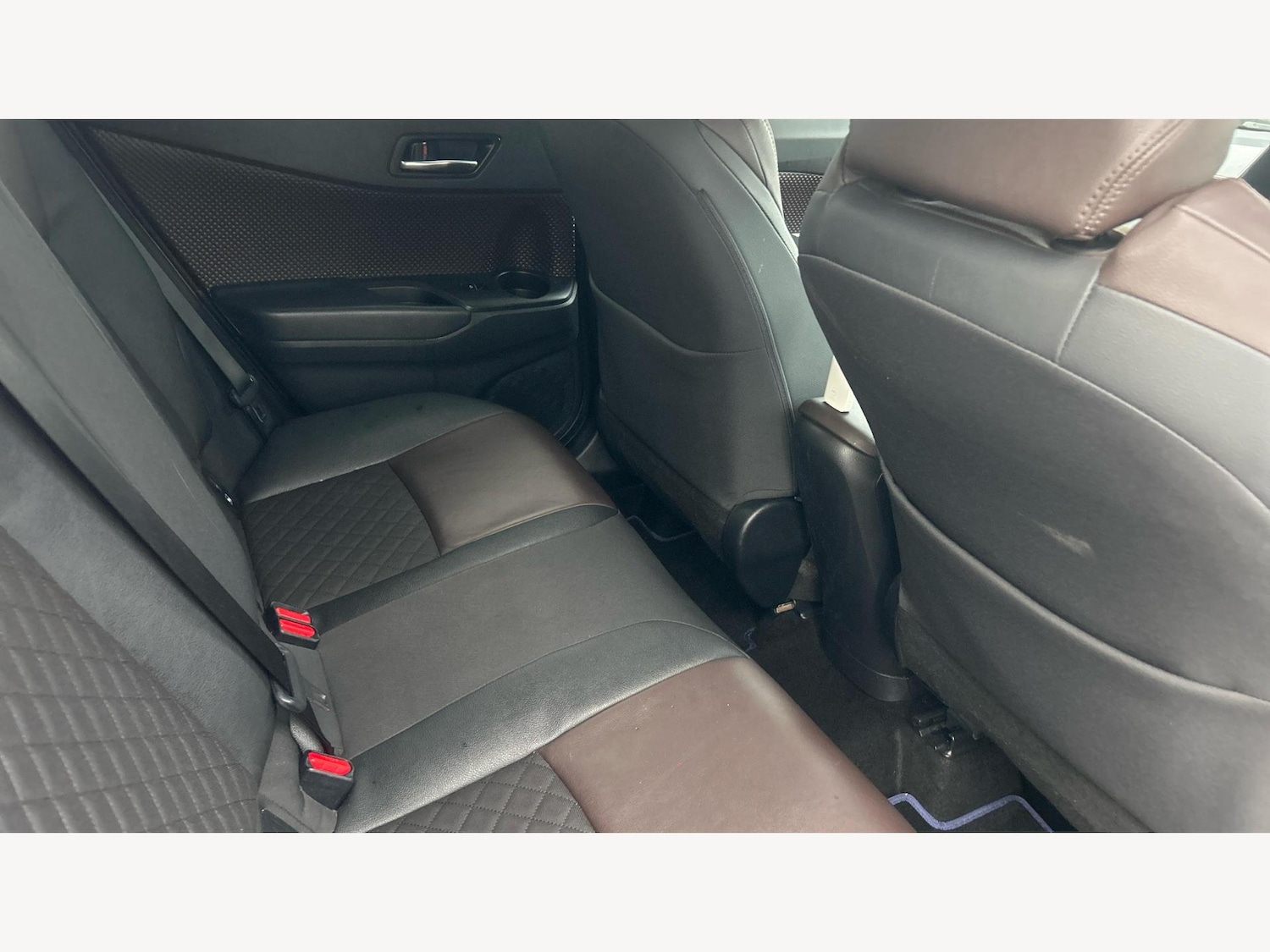 Used Toyota C-HR for sale - 76728297: Photo 15