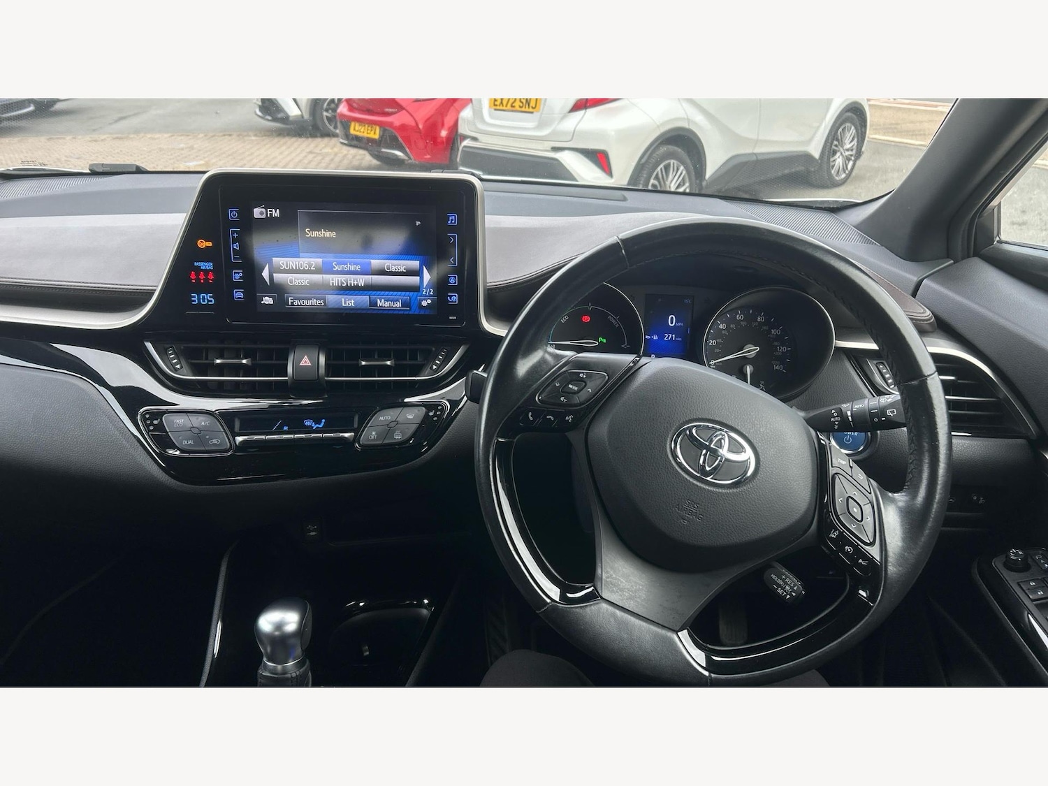 Used Toyota C-HR for sale - 76728297: Photo 7