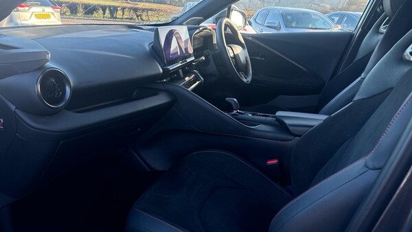 Used Toyota C-HR 2024 for sale - 76246524: Photo 12