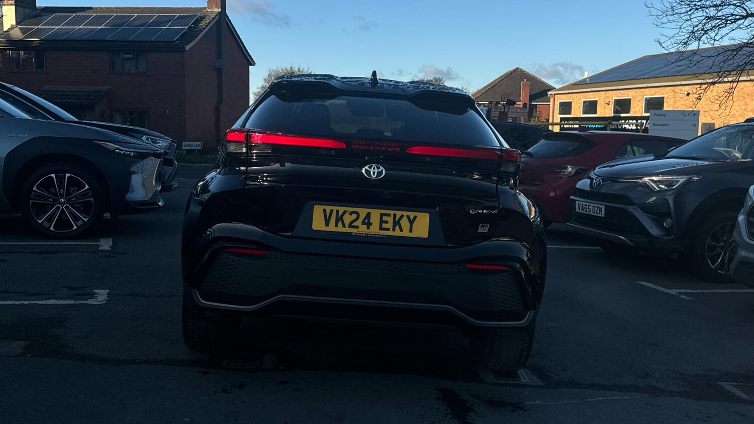 Used Toyota C-HR 2024 for sale - 76246524: Photo 16