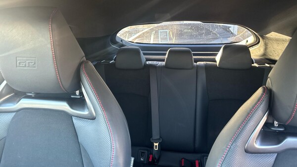 Used Toyota C-HR 2024 for sale - 76246524: Photo 28