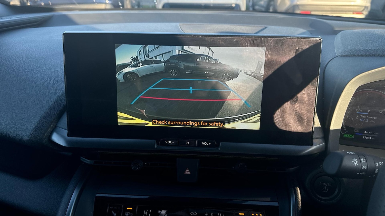 Used Toyota C-HR 2024 for sale - 76246524: Photo 30