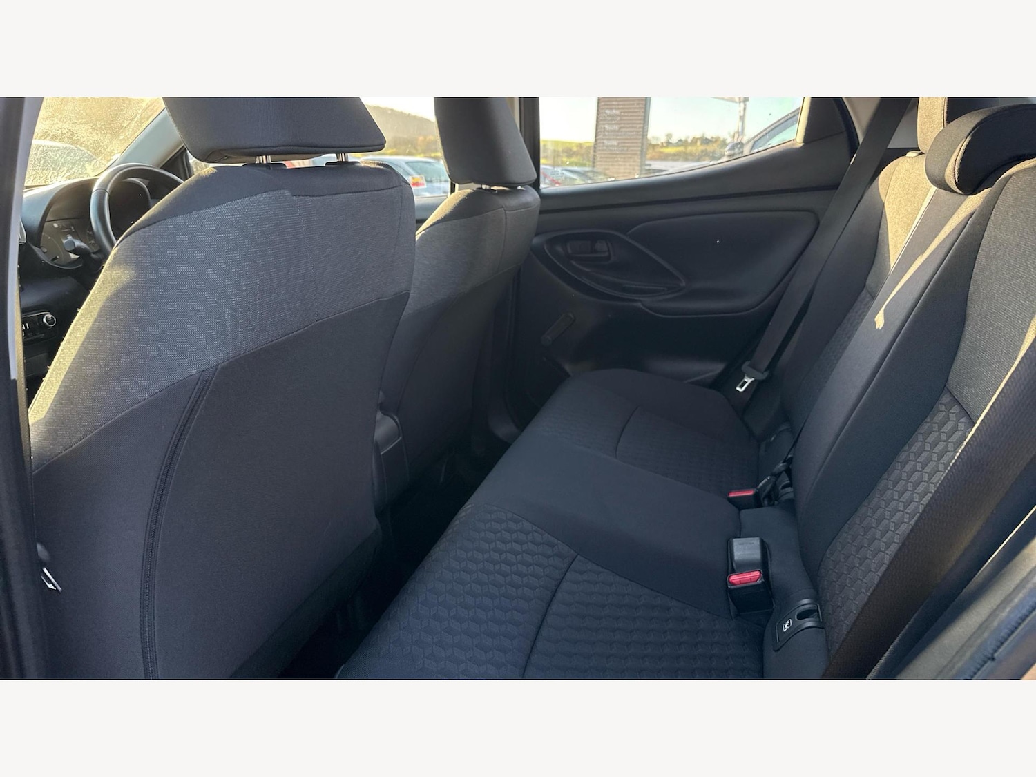 Used Toyota Yaris 2023 for sale - 76832733: Photo 15