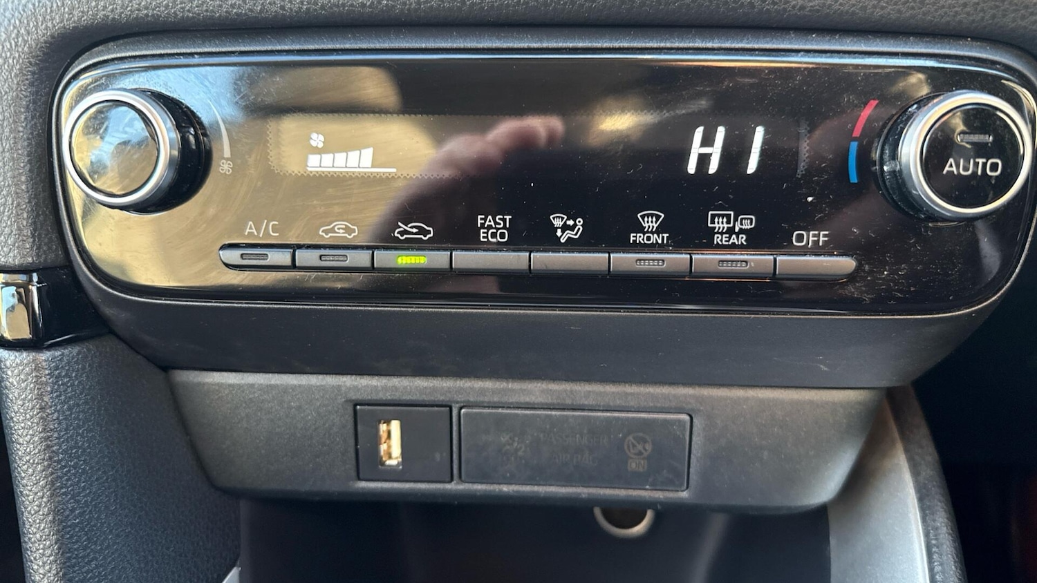 Used Toyota Yaris 2023 for sale - 76832733: Photo 36