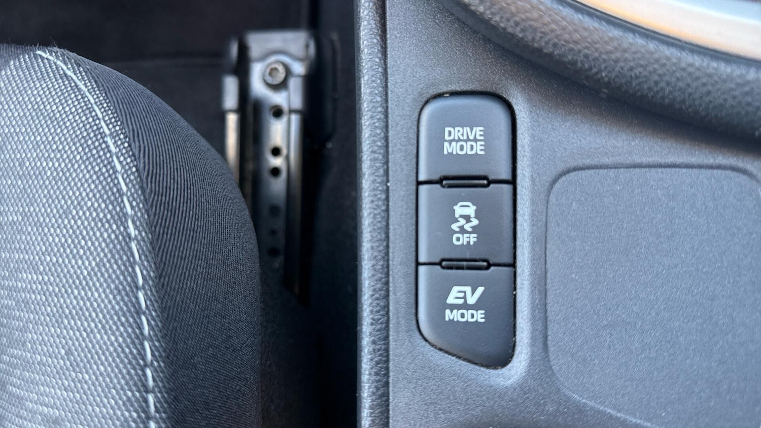 Used Toyota Yaris 2023 for sale - 76832733: Photo 37