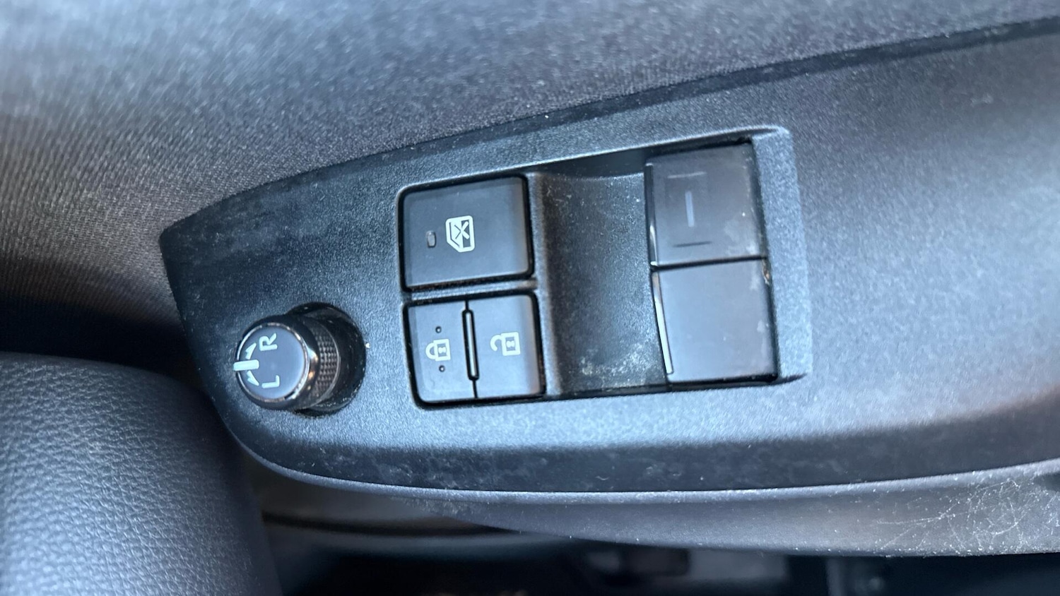 Used Toyota Yaris 2023 for sale - 76832733: Photo 42