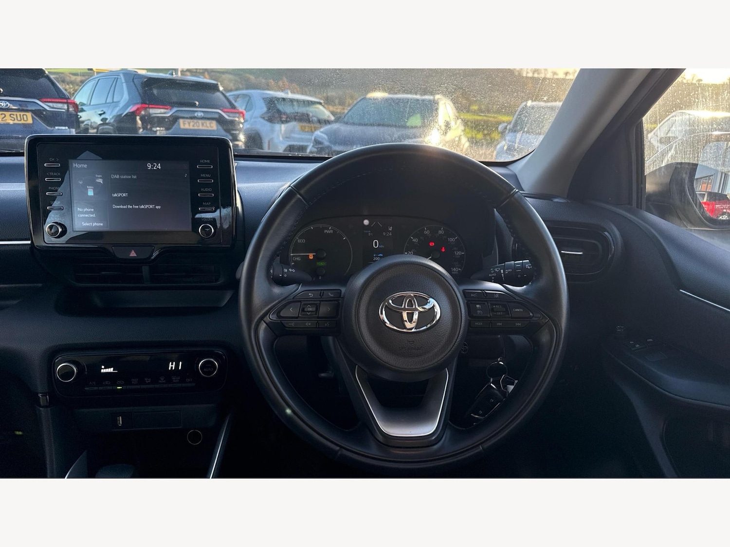 Used Toyota Yaris 2023 for sale - 76832733: Photo 8