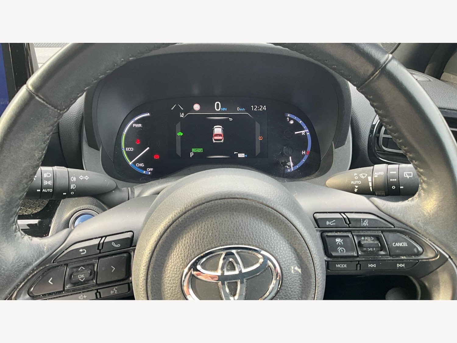 Used Toyota Yaris Cross 2022 for sale - 77396212: Photo 10