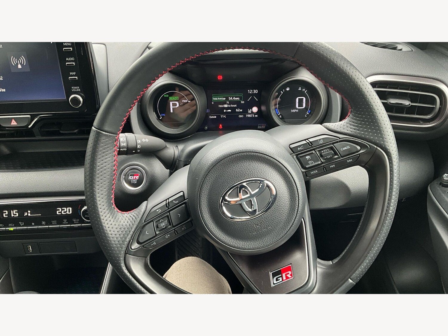 Used Toyota Yaris 2023 for sale - 77940424: Photo 10