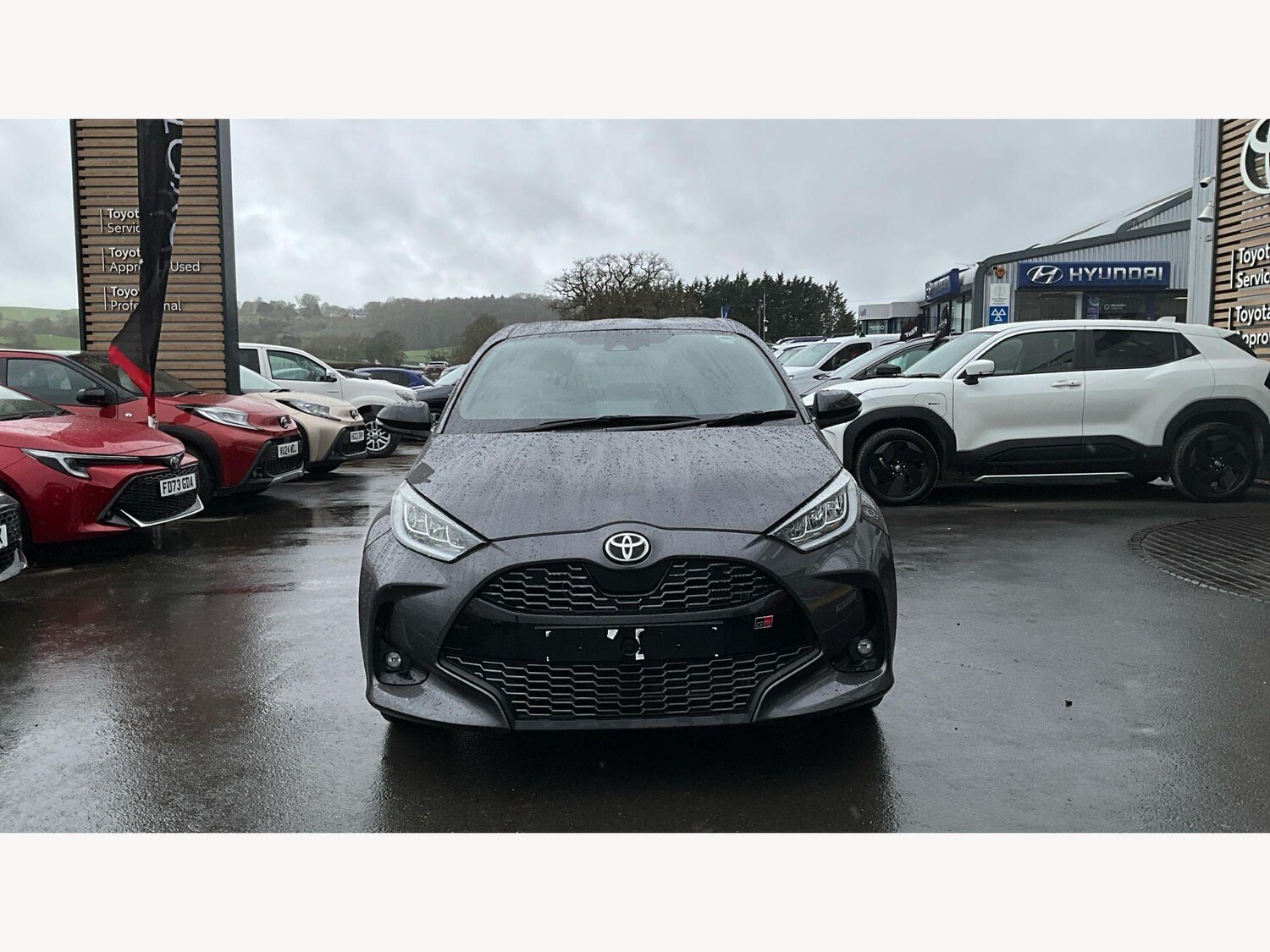 Used Toyota Yaris 2023 for sale - 77940424: Photo 17