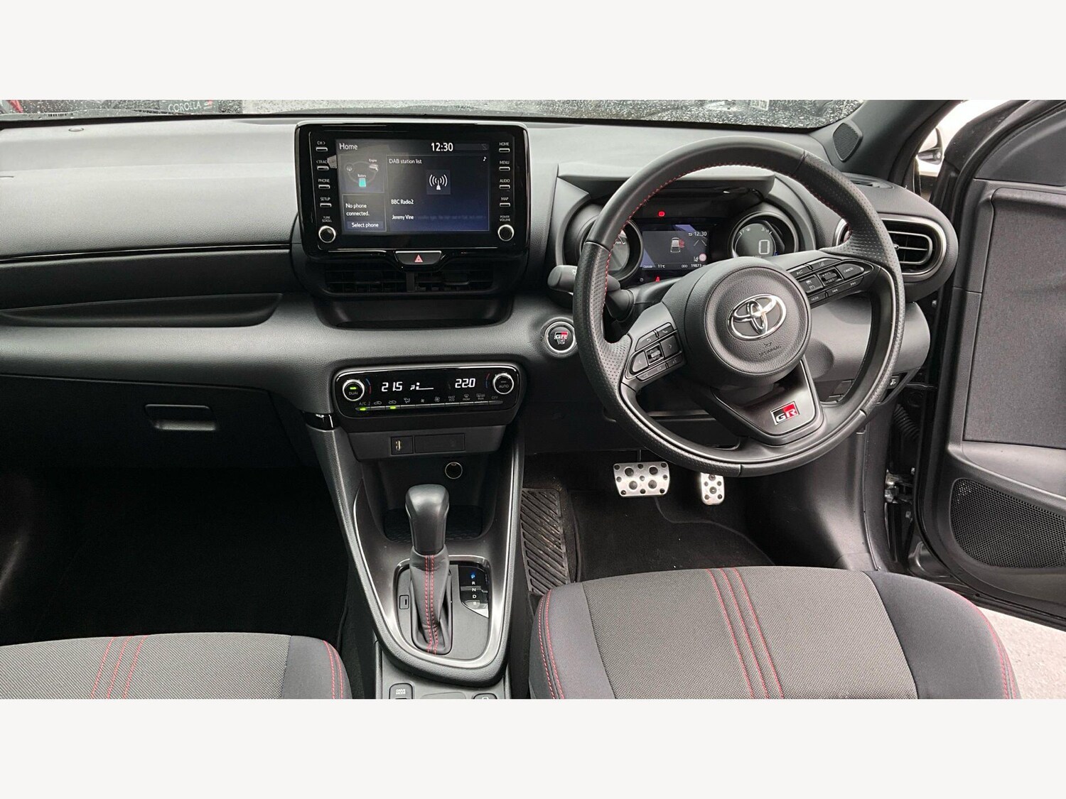 Used Toyota Yaris 2023 for sale - 77940424: Photo 7