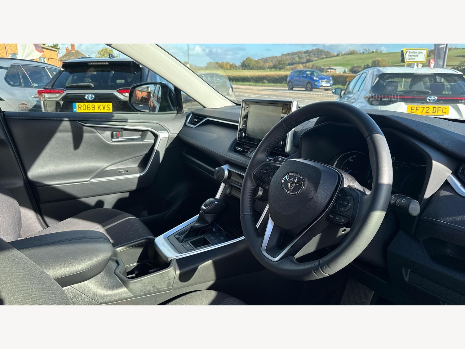 Used Toyota RAV4 2022 for sale - 76527707: Photo 13