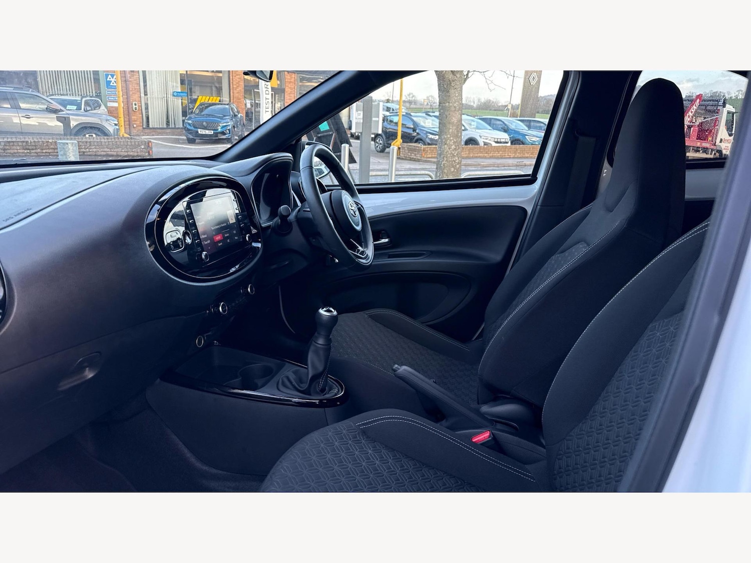 Used Toyota Aygo X for sale - 77242675: Photo 12