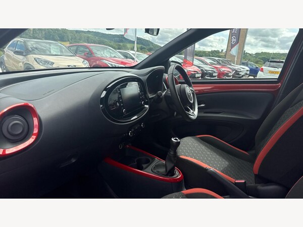 Used Toyota Aygo X 2022 for sale - 75268301: Photo 12