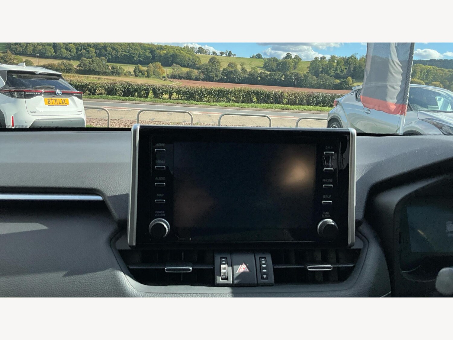 Used Toyota RAV4 for sale - 77670661: Photo 9