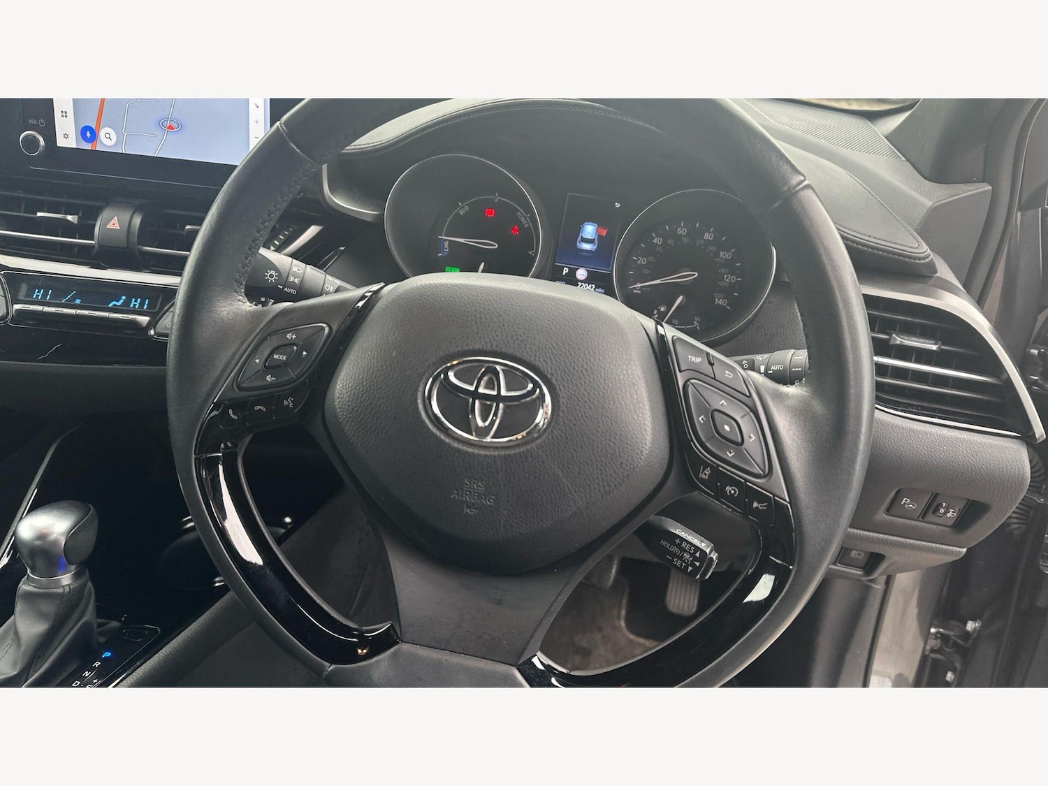 Used Toyota C-HR 2023 for sale - 78072077: Photo 10