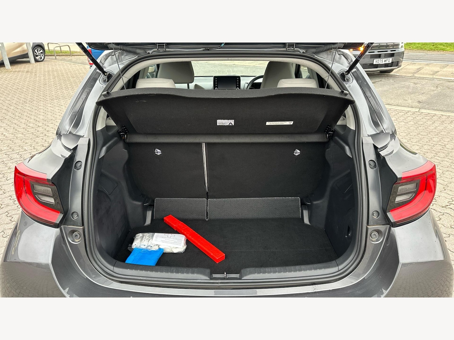 Used Toyota Yaris for sale - 77314591: Photo 16