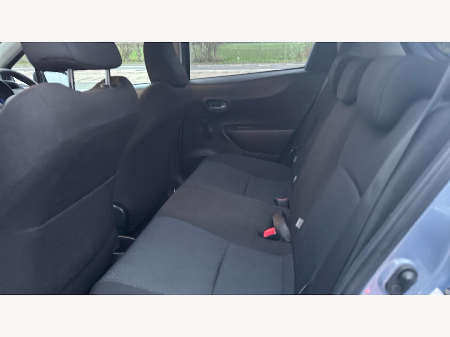 Used Toyota Yaris 2013 for sale - 77455845: Photo 15