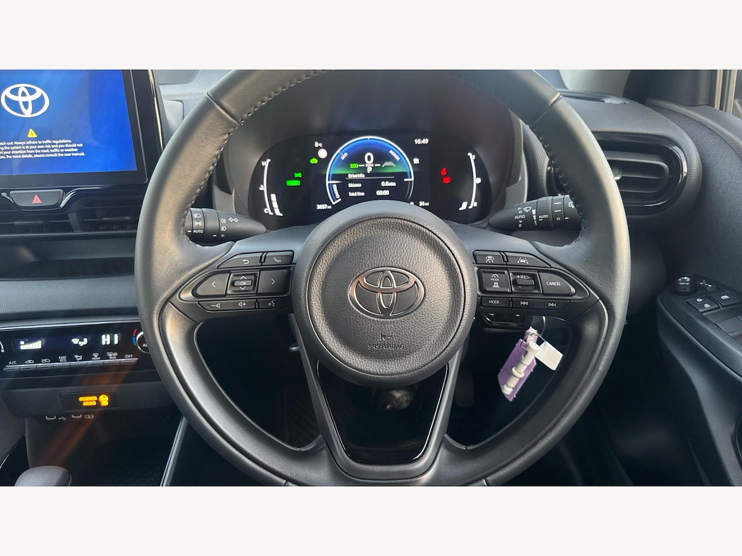 Used Toyota Yaris 2025 for sale - 77278941: Photo 10